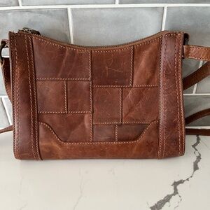 Frye Melissa 100% Distressed Leather Patchwork Crossbody in Whiskey Boho Western